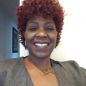 Meet your Posher, Sherry